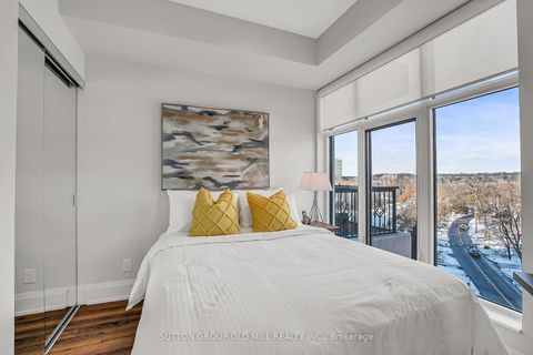 Photo 25 at 402 - 2 Old Mill Drive, Swansea, Toronto