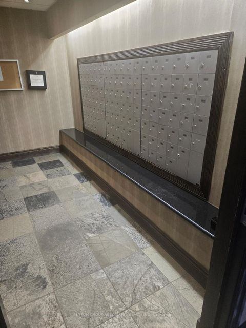 Photo 3 at 519 - 308 Palmerston Avenue, Bellwoods, Toronto