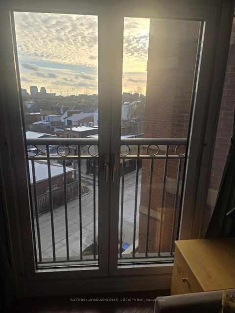 Photo 13 at 519 - 308 Palmerston Avenue, Bellwoods, Toronto