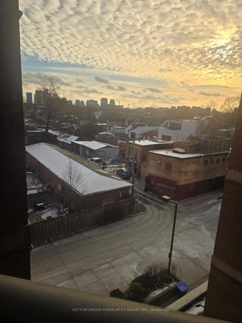 Photo 15 at 519 - 308 Palmerston Avenue, Bellwoods, Toronto