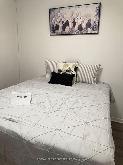 Photo 6 at 135 Kitchener Road, West Hill, Toronto