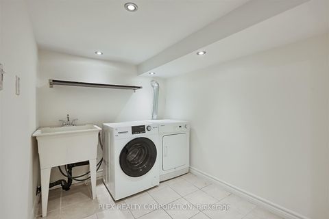 Photo 31 at 192 Coxwell Avenue, Coxwell, Toronto