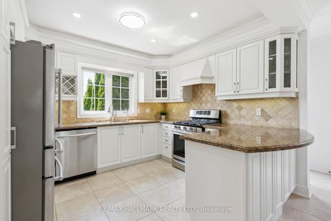 Photo 11 at 197 Aspenwood Drive, Woodland Hill, Newmarket