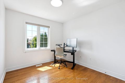 Photo 25 at 197 Aspenwood Drive, Woodland Hill, Newmarket