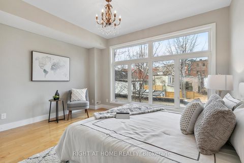 Photo 20 at 488 King Street E, Moss Park, Toronto