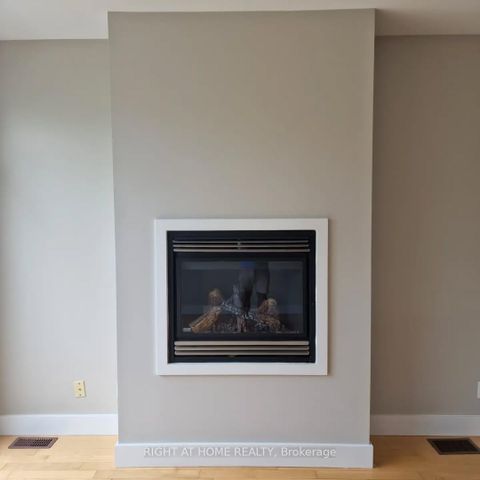 Photo 24 at 488 King Street E, Moss Park, Toronto