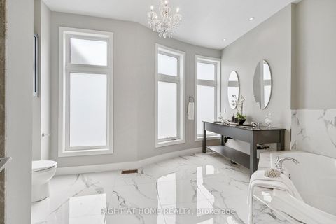 Photo 28 at 488 King Street E, Moss Park, Toronto