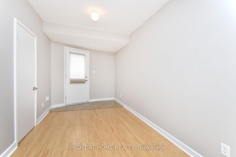 Photo 36 at 488 King Street E, Moss Park, Toronto