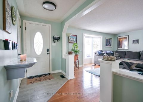 Photo 6 at 7 Gander Cove, Rural Innisfil, Innisfil