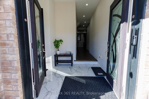 Photo 3 at 55 Canard Drive, Kleinburg, Vaughan