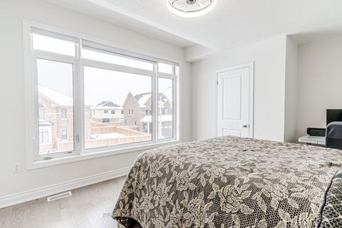 Photo 9 at 12 Valleybrook Road, Rural Barrie Southeast, Barrie