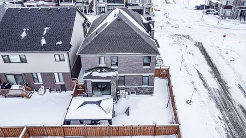 Photo 16 at 12 Valleybrook Road, Rural Barrie Southeast, Barrie