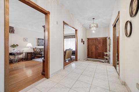 Photo 3 at 87 Morbank Drive, Steeles, Toronto