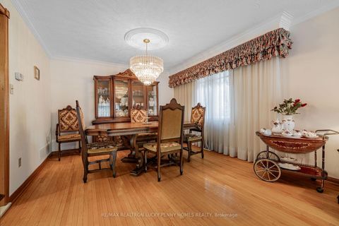 Photo 11 at 87 Morbank Drive, Steeles, Toronto