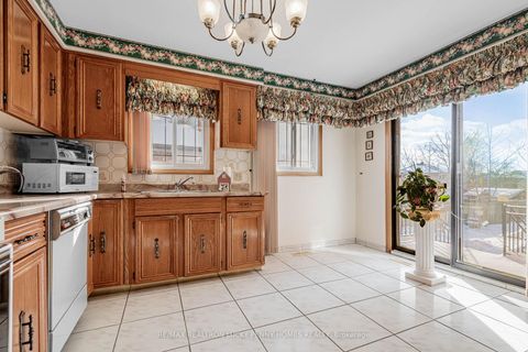 Photo 15 at 87 Morbank Drive, Steeles, Toronto