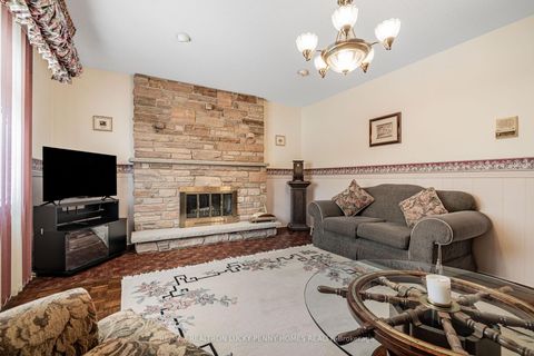 Photo 20 at 87 Morbank Drive, Steeles, Toronto