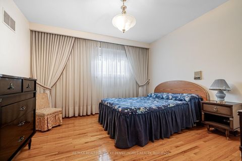 Photo 22 at 87 Morbank Drive, Steeles, Toronto