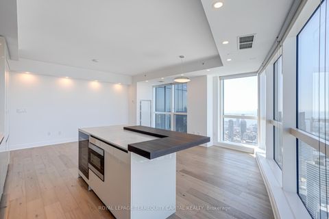 Photo 19 at 6810 - 388 Yonge Street, Bay Street Corridor, Toronto