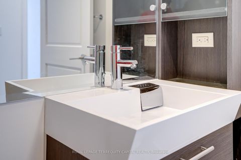 Photo 37 at 6810 - 388 Yonge Street, Bay Street Corridor, Toronto