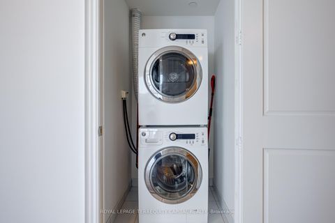 Photo 38 at 6810 - 388 Yonge Street, Bay Street Corridor, Toronto