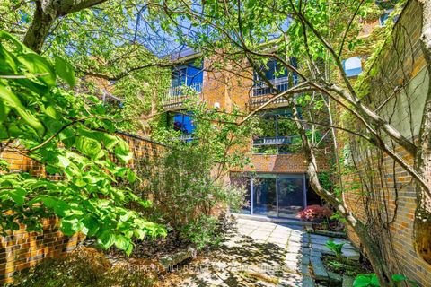 Photo 20 at 82 Oriole Road, St. Clair, Toronto