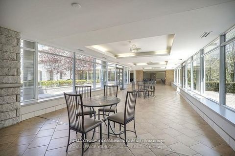 Photo 32 at 109 - 2502 Rutherford Road, Maple, Vaughan