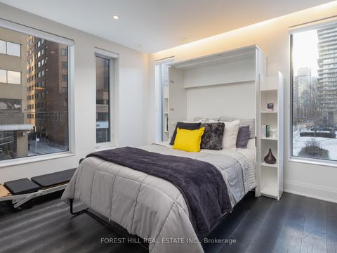 Photo 10 at 1074 Bay Street, Bay Street Corridor, Toronto