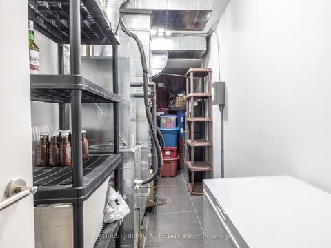 Photo 26 at 1074 Bay Street, Bay Street Corridor, Toronto