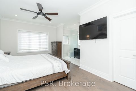 Photo 23 at 81 Shawbridge Boulevard, Islington Woods, Vaughan