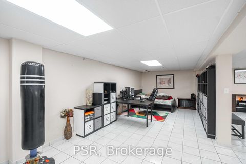 Photo 35 at 81 Shawbridge Boulevard, Islington Woods, Vaughan