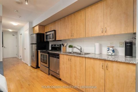 Photo 7 at 1203 - 215 Fort York Boulevard, Niagara, Toronto