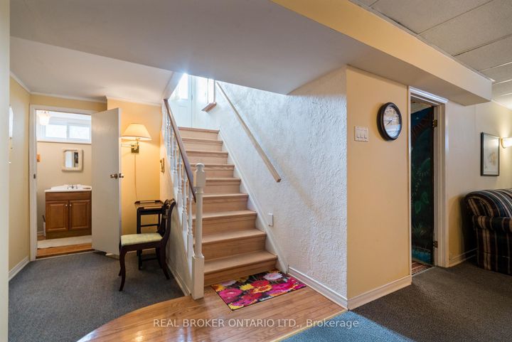 Photo 23 at 20 Cardinal Drive, Bruleville, Hamilton