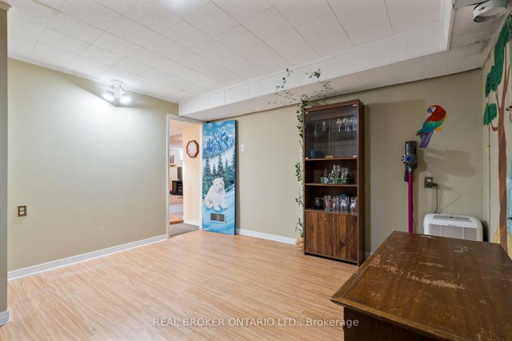 Photo 29 at 20 Cardinal Drive, Bruleville, Hamilton