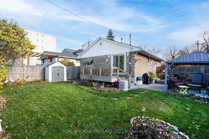 Photo 32 at 20 Cardinal Drive, Bruleville, Hamilton