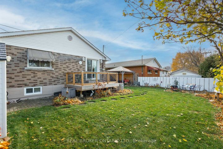 Photo 33 at 20 Cardinal Drive, Bruleville, Hamilton