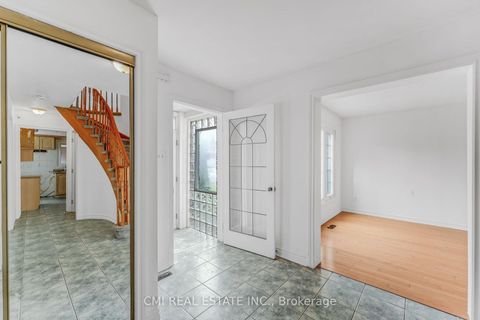 Photo 5 at 109 Valleymede Drive, Doncrest, Richmond Hill