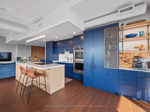 Photo 16 at 904 - 21 Lawren Harris Square, Waterfront Communities C8, Toronto