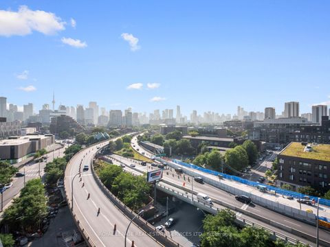 Photo 30 at 904 - 21 Lawren Harris Square, Waterfront Communities C8, Toronto