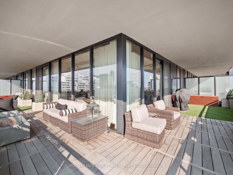 Photo 35 at 904 - 21 Lawren Harris Square, Waterfront Communities C8, Toronto