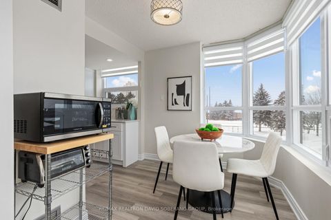 Photo 15 at 315 - 7601 Bathurst Street, Beverley Glen, Vaughan