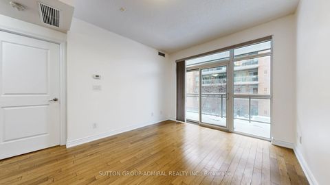 Photo 8 at 207 - 281 Woodbridge Avenue, West Woodbridge, Vaughan