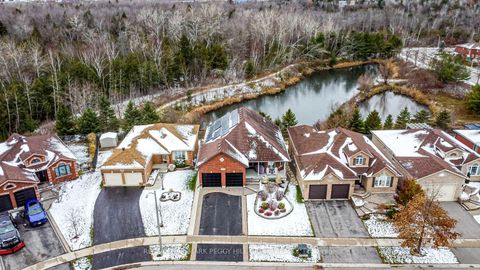 Photo 2 at 101 Seline Crescent, Painswick South, Barrie