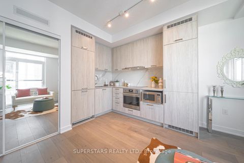 Photo 10 at 1003 - 38 Honeycrisp Crescent, Vaughan Corporate Centre, Vaughan