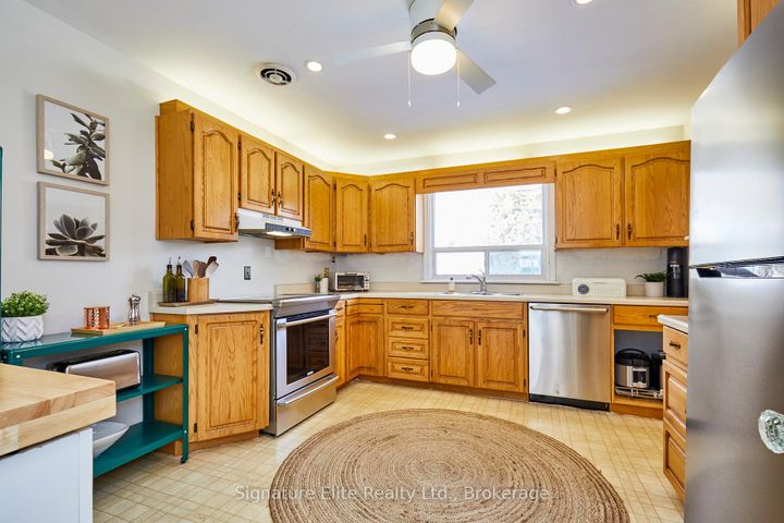 Photo 12 at 71 Sylvan Avenue, Scarborough Village, Toronto