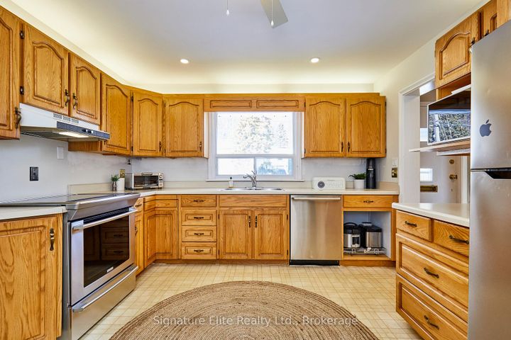 Photo 13 at 71 Sylvan Avenue, Scarborough Village, Toronto