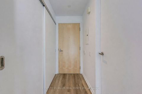 Photo 5 at 3203 - 45 Charles Street E, Yonge Corridor, Toronto