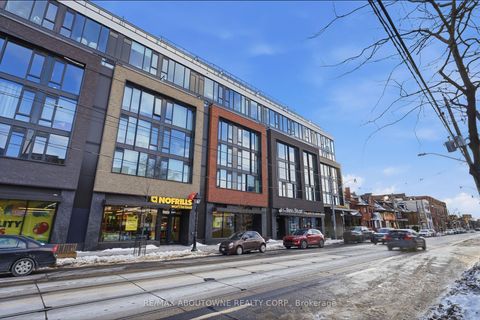 Photo 3 at PH619 - 899 College Street, Bellwoods, Toronto