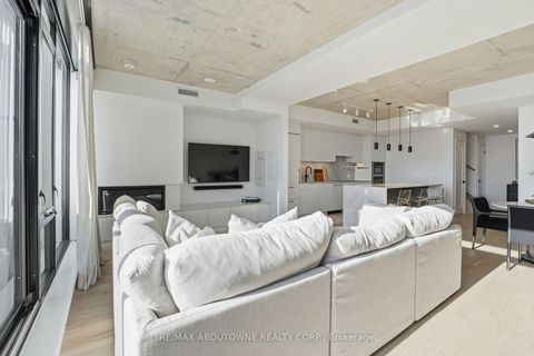 Photo 15 at PH619 - 899 College Street, Bellwoods, Toronto