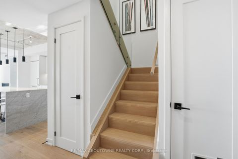 Photo 17 at PH619 - 899 College Street, Bellwoods, Toronto