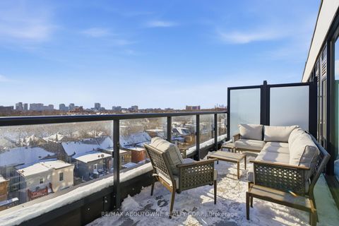 Photo 27 at PH619 - 899 College Street, Bellwoods, Toronto